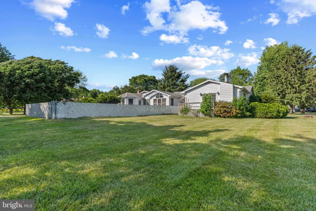 Additional image 4 of 216 Hickory Dale Drive, Dover, DE 19901