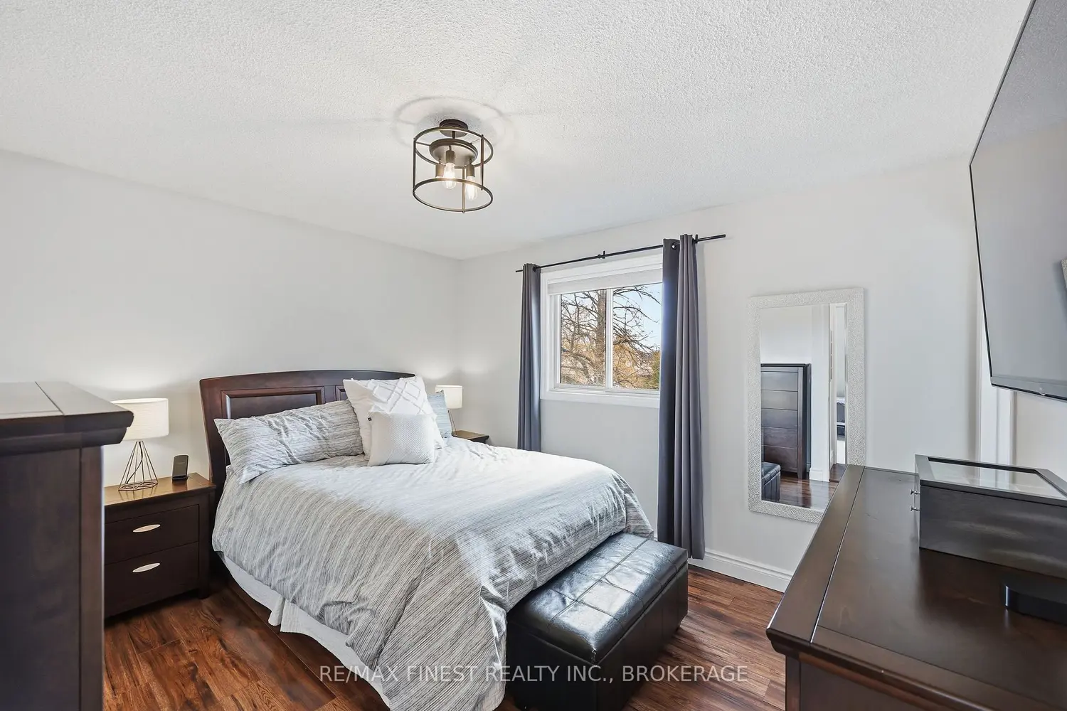 Additional image 6 of 168 Inverness Crescent