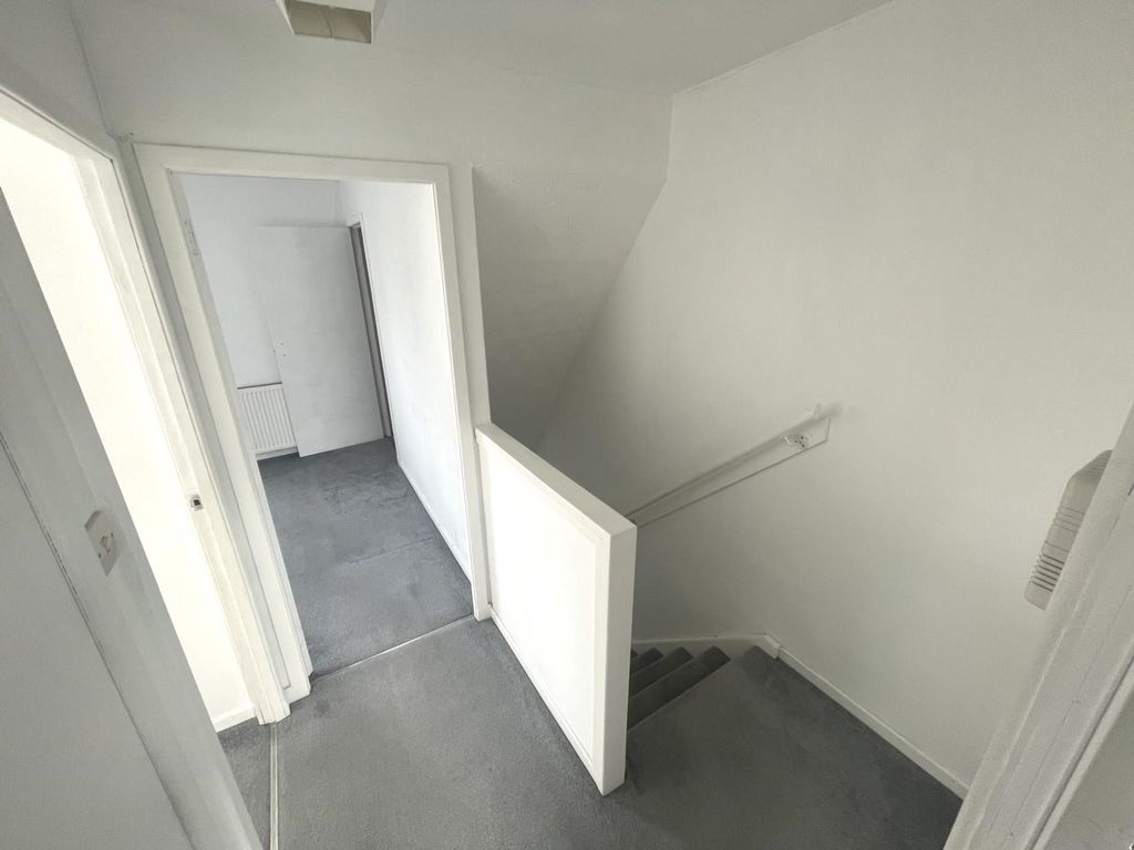 Additional image 7 of 2 bed terraced house to rentSpencer Drive, Paisley PA2