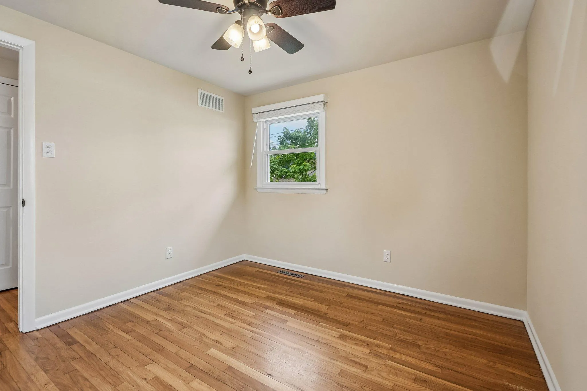 Additional image 63 of 120 E Rutherford Dr, Newark, DE 19713