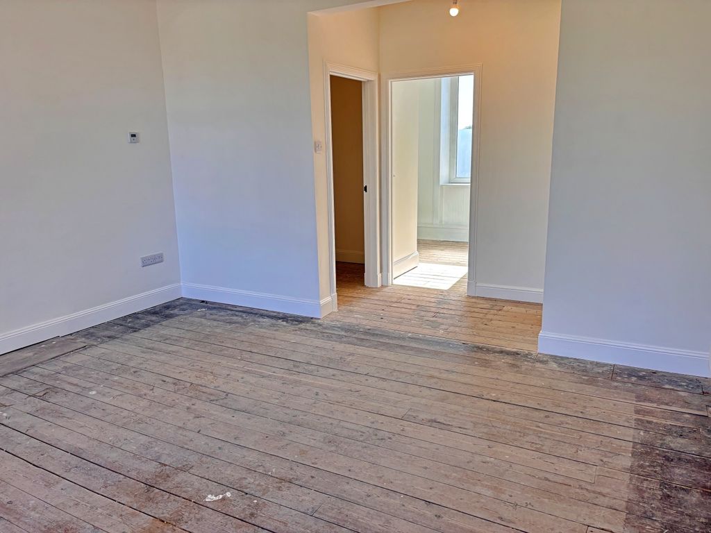 Additional image 8 of 4 bed flat for saleQueen Street, Castle Douglas DG7