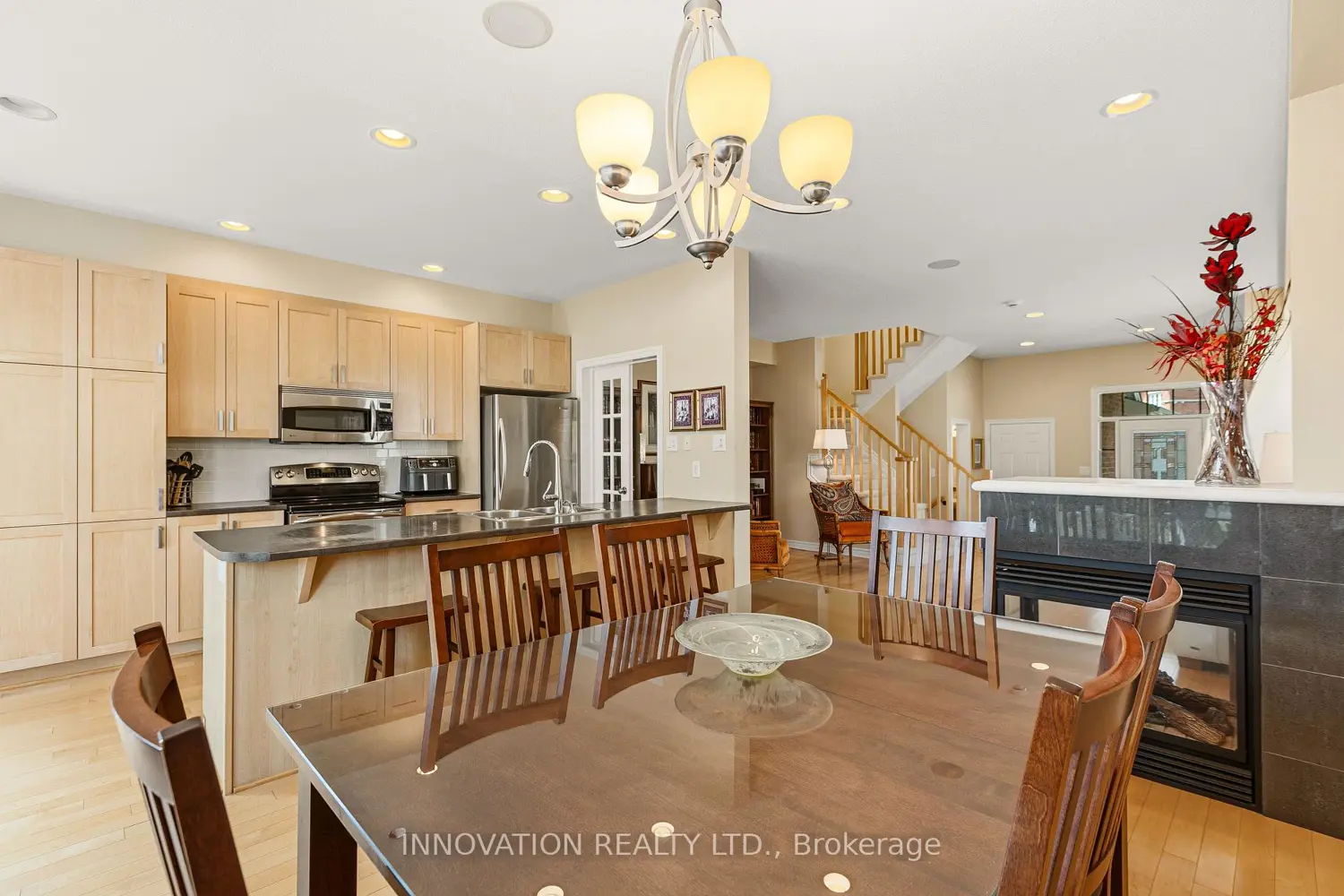 Additional image 9 of 372 Kingbrook Drive