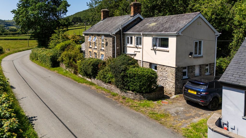 Additional image 2 of 3 bed detached house for saleCwmrheidol, Aberystwyth SY23