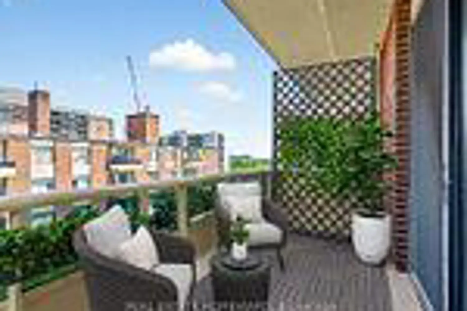 915 Midland Avenue 708 photo 3