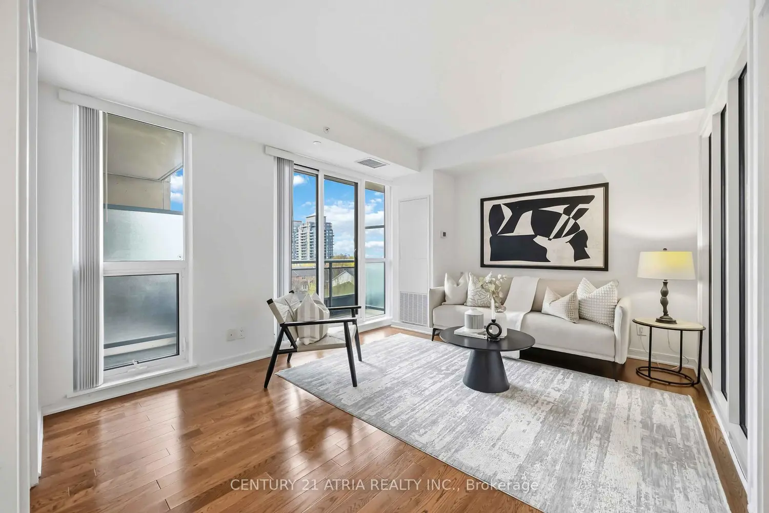 Additional image 4 of 9199 Yonge Street 518