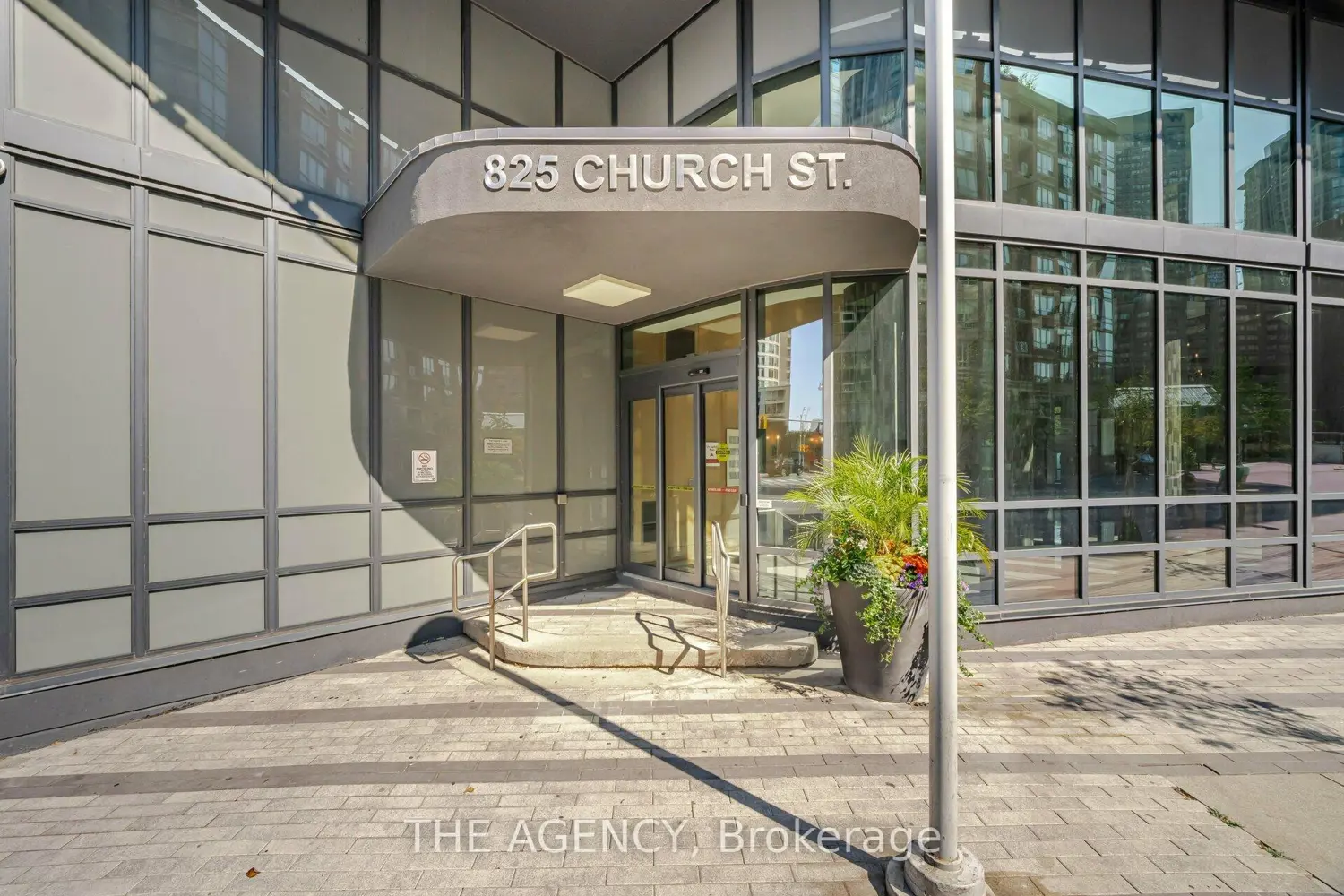 Additional image 3 of 825 Church Street 105