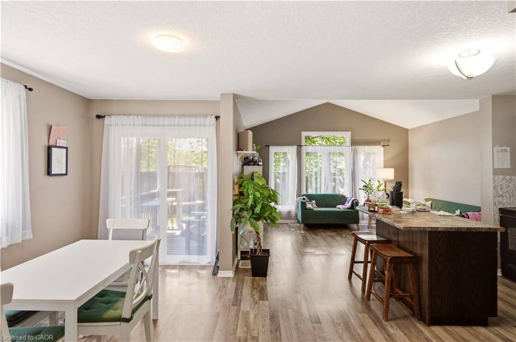 Additional image 4 of 541 Wild Iris Avenue, Waterloo, ON, N2V 2W4
