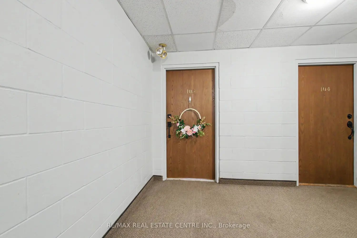 Additional image 4 of 4 Avalon Place 105