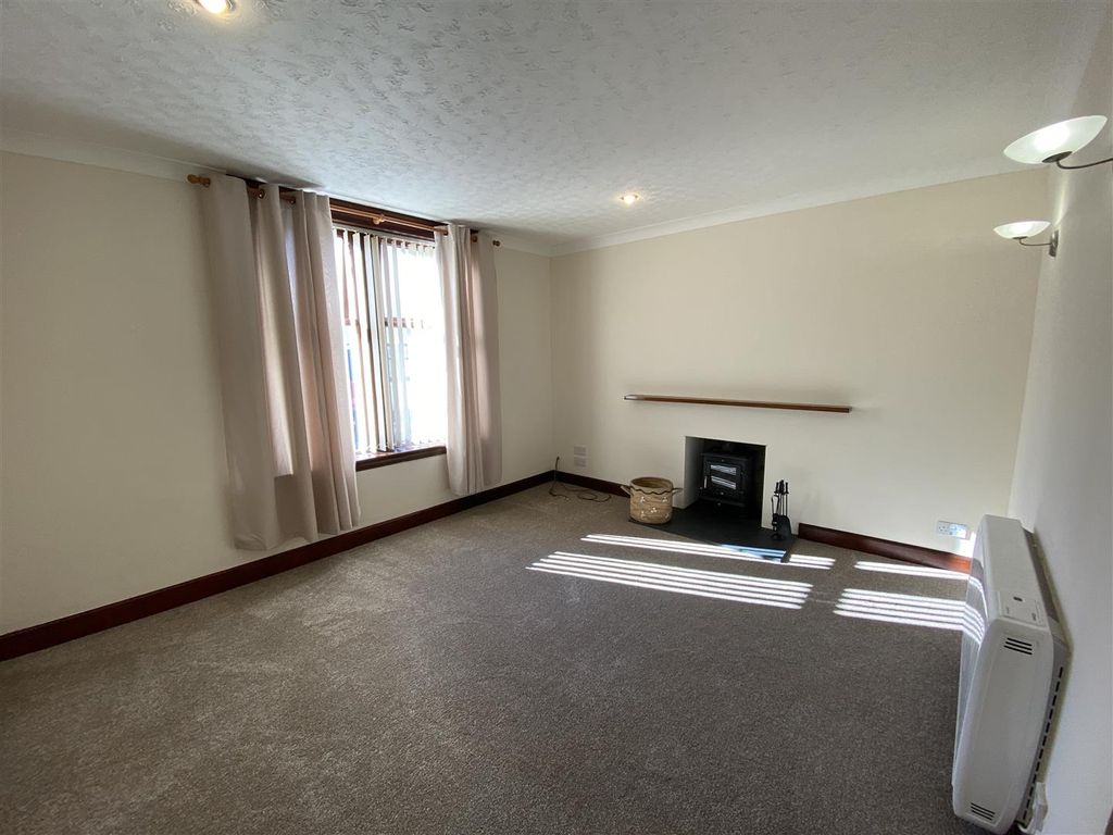 Additional image 2 of 2 bed flat to rentMain Street, Abernethy PH2