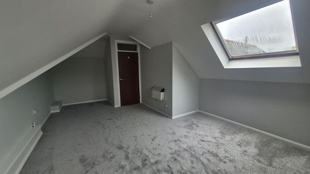 Additional image 13 of 3 bed terraced house to rentCadogan Close, Johnston, Haverfordwest SA62