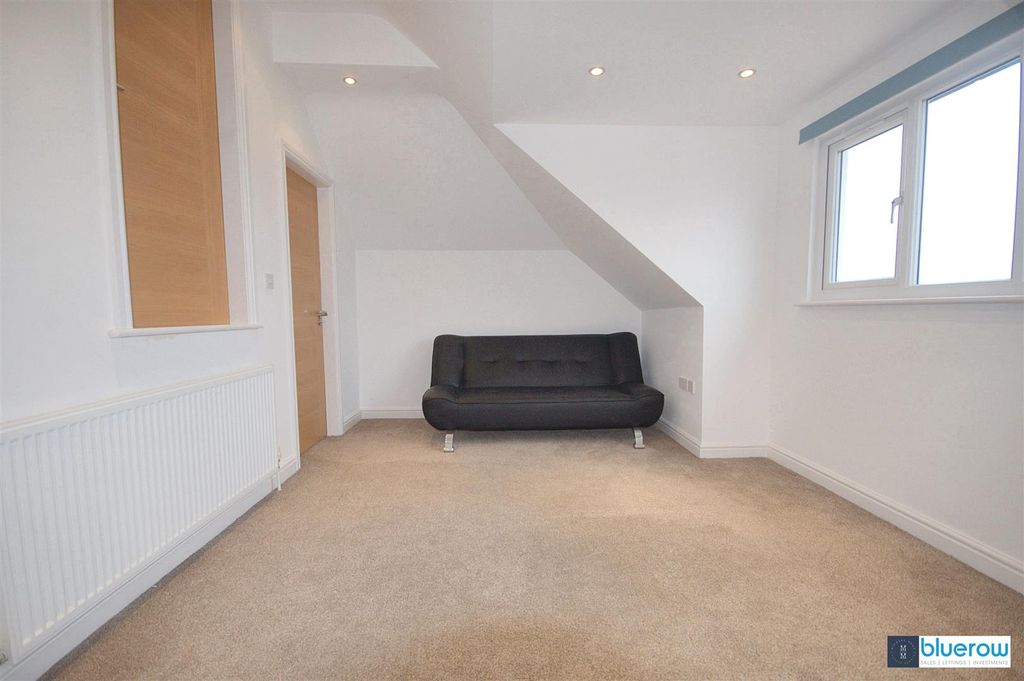 Additional image 5 of 4 bed flat to rentHall Road West, Liverpool L23