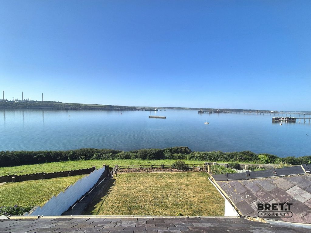 Additional image 13 of 4 bed detached house to rent14 Pointfields Crescent, Hakin, Milford Haven, Pembrokeshire. SA73
