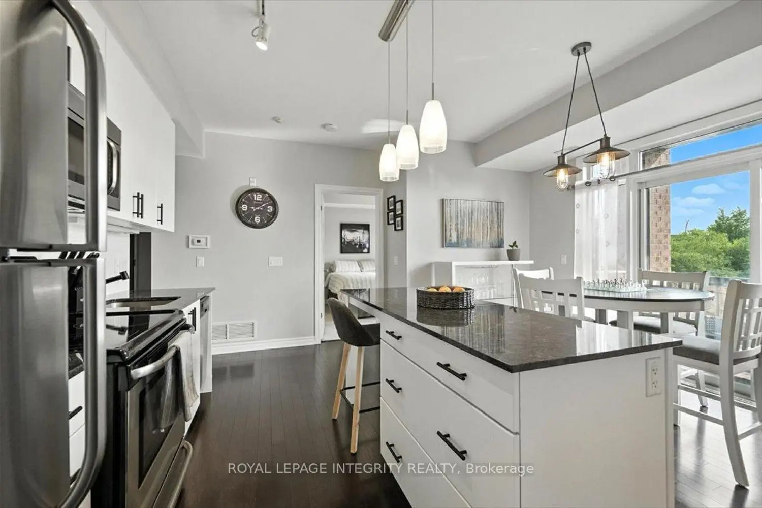 755 Beauparc Private 202 photo 5