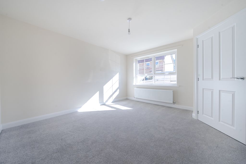 Additional image 9 of 3 bed semi-detached house to rentWembury Lane, Hampton Beach, Peterborough PE7