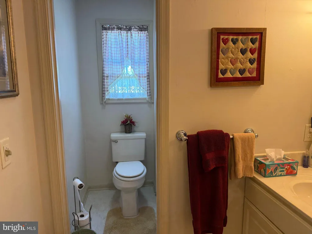 2 Murrays Lane, Georgetown, DE 19947