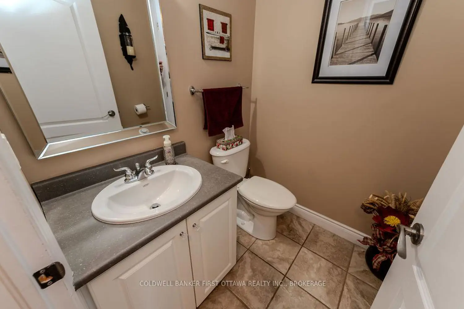 Additional image 10 of 1103 Crossfield Avenue