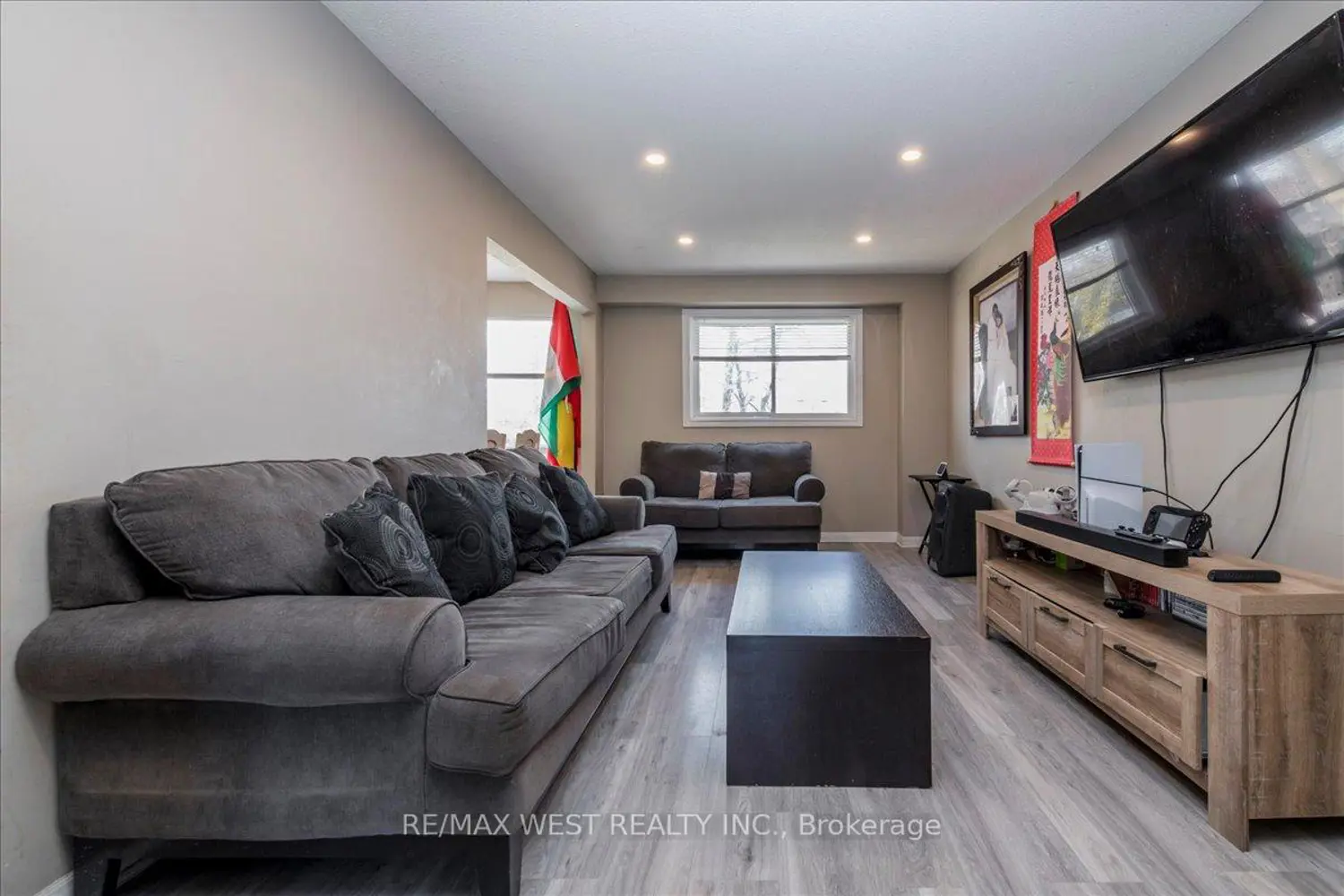 Additional image 3 of 68 Chaucer Crescent