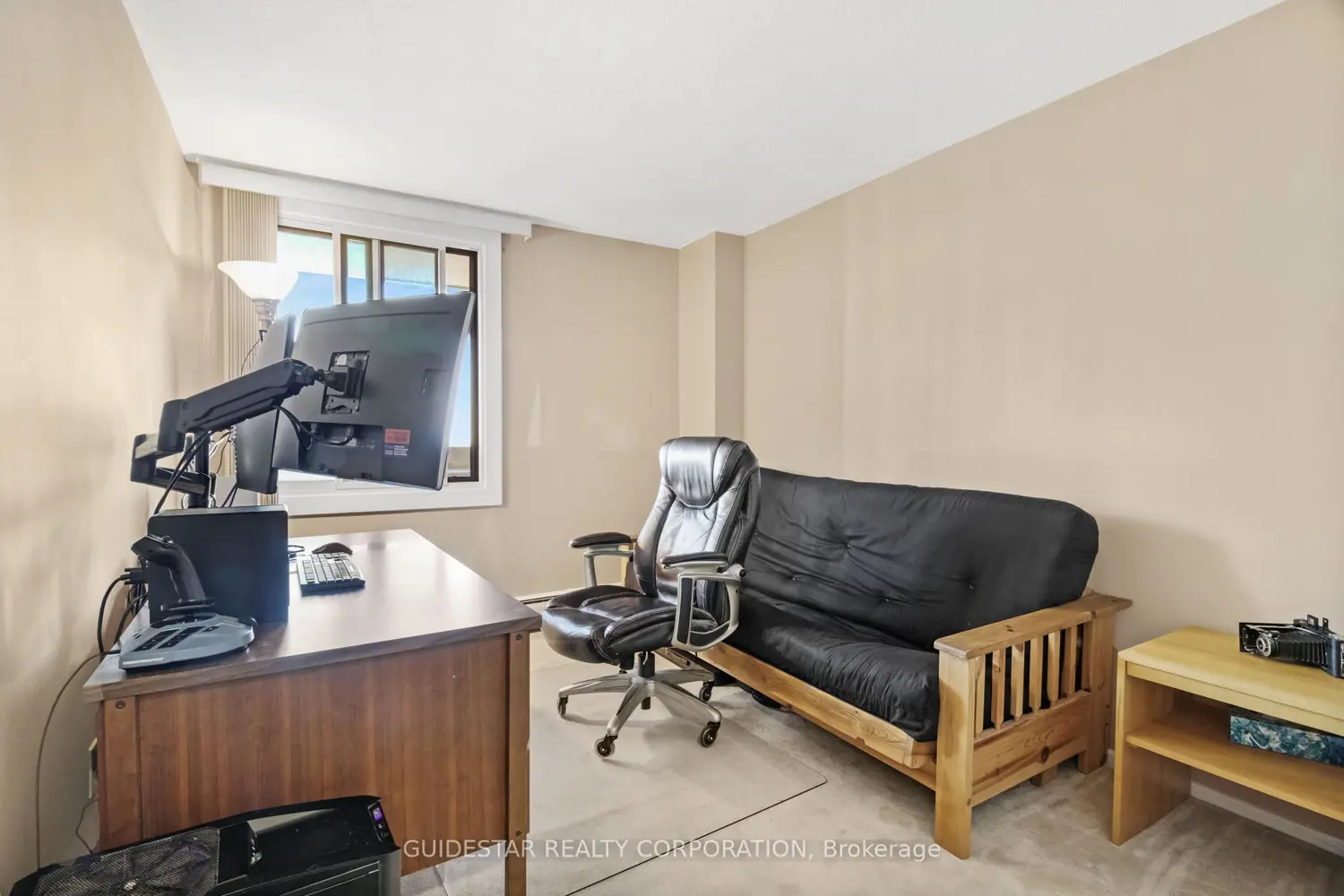 Additional image 2 of 1171 Ambleside Drive 1906