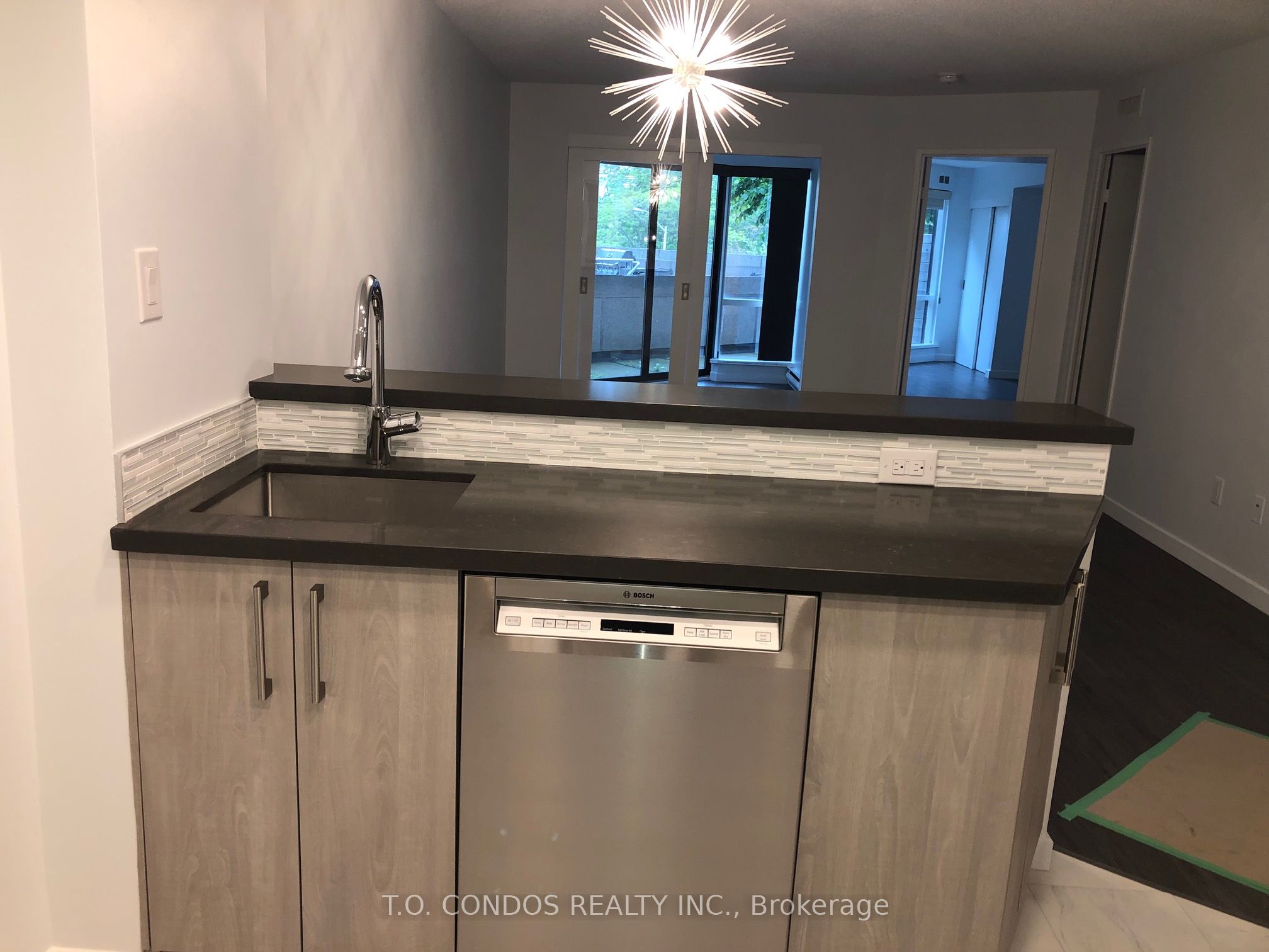 Additional image 5 of 318-1001 Bay Street, Toronto, ON, M5S 3A6