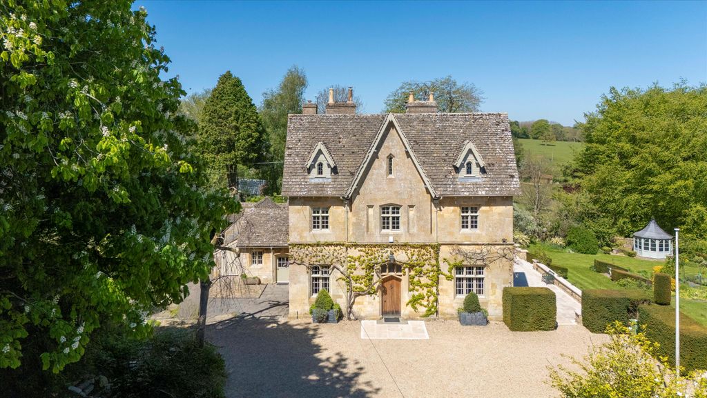 5 bed detached house for saleChurch Lane, Sevenhampton, Cheltenham, Gloucestershire GL54