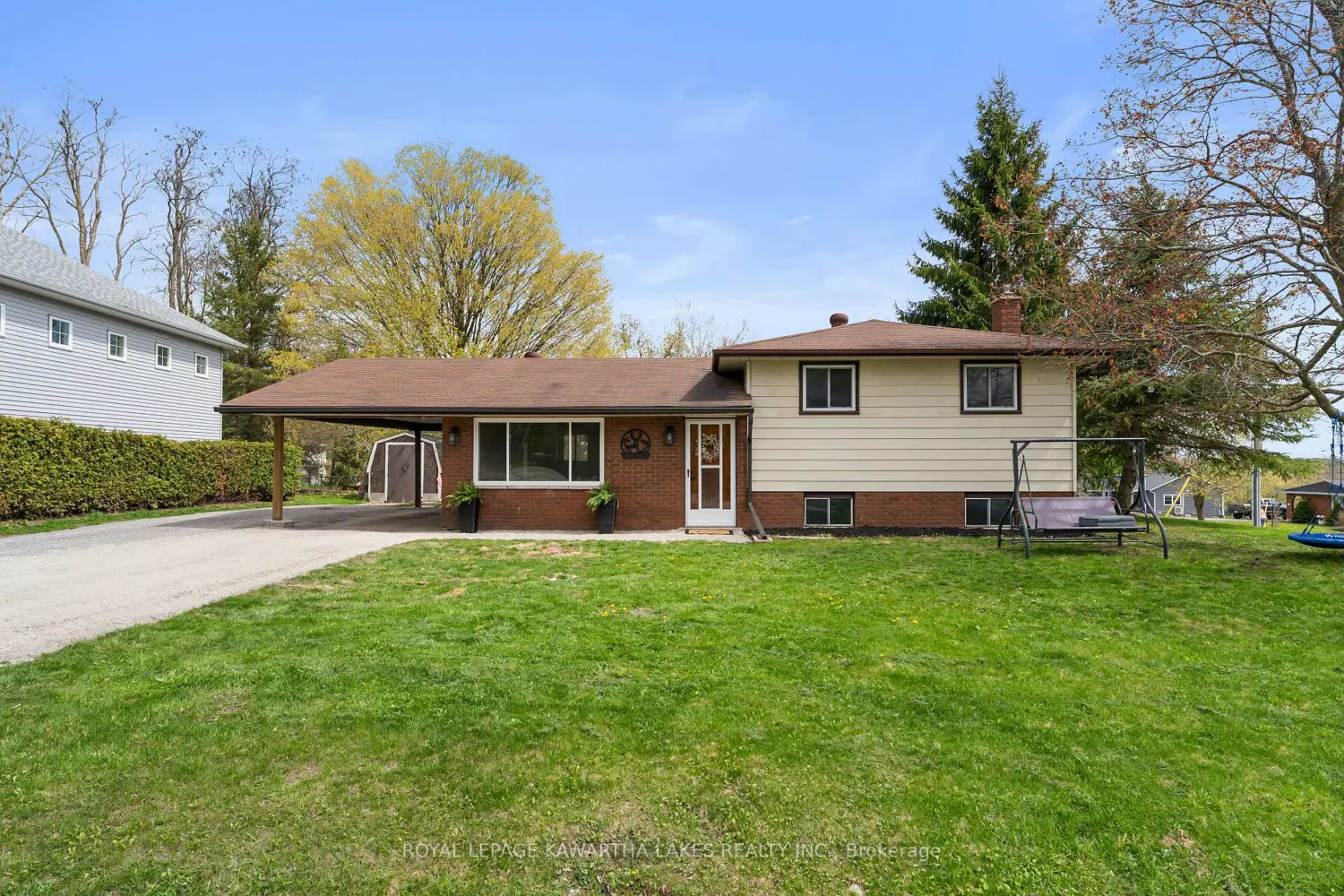 2 Kennedy Drive photo 2