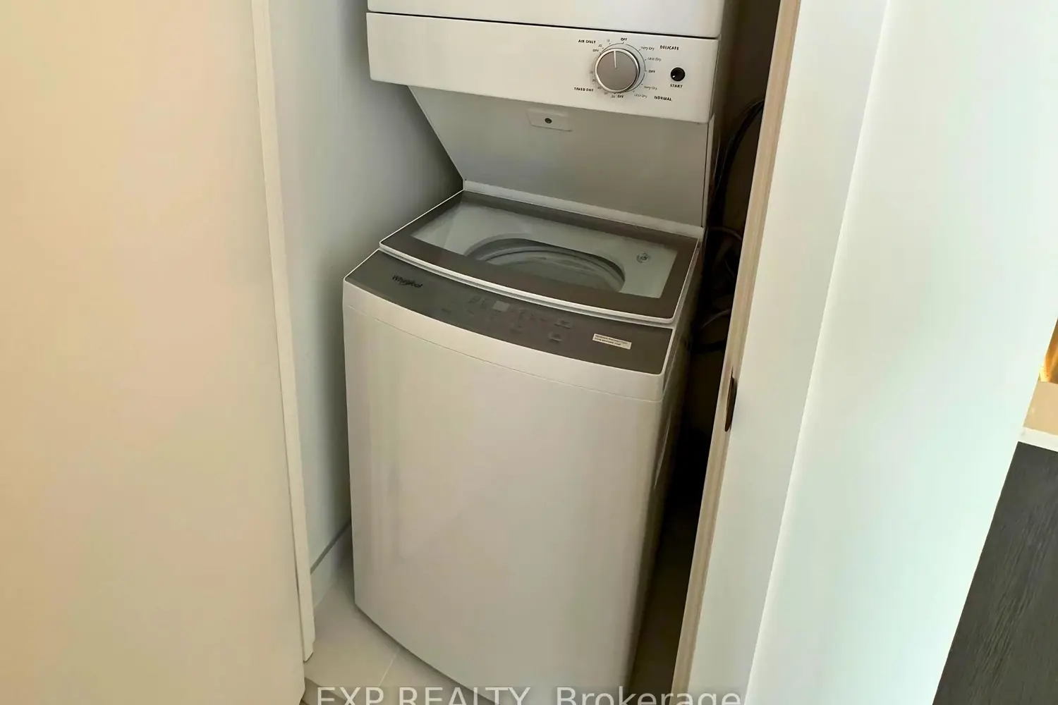 Additional image 6 of 2782 Barton Street 1019
