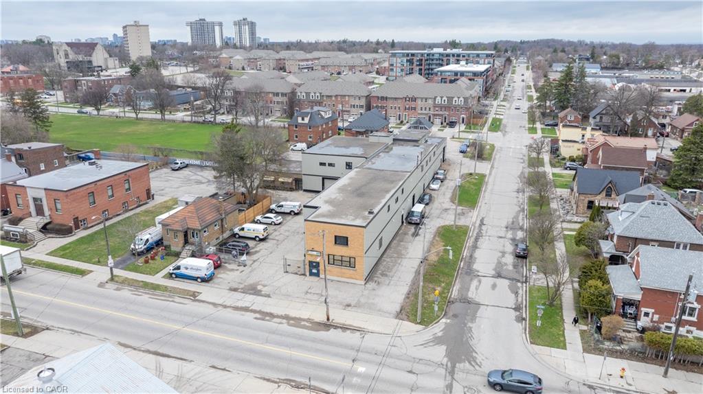 326 Wellington Street N, Kitchener, ON, N2H 5K9