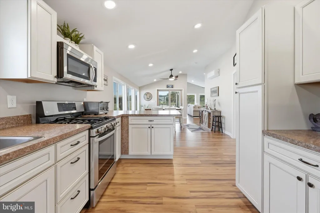 Additional image 18 of 35080 South Drive, Lewes, DE 19958
