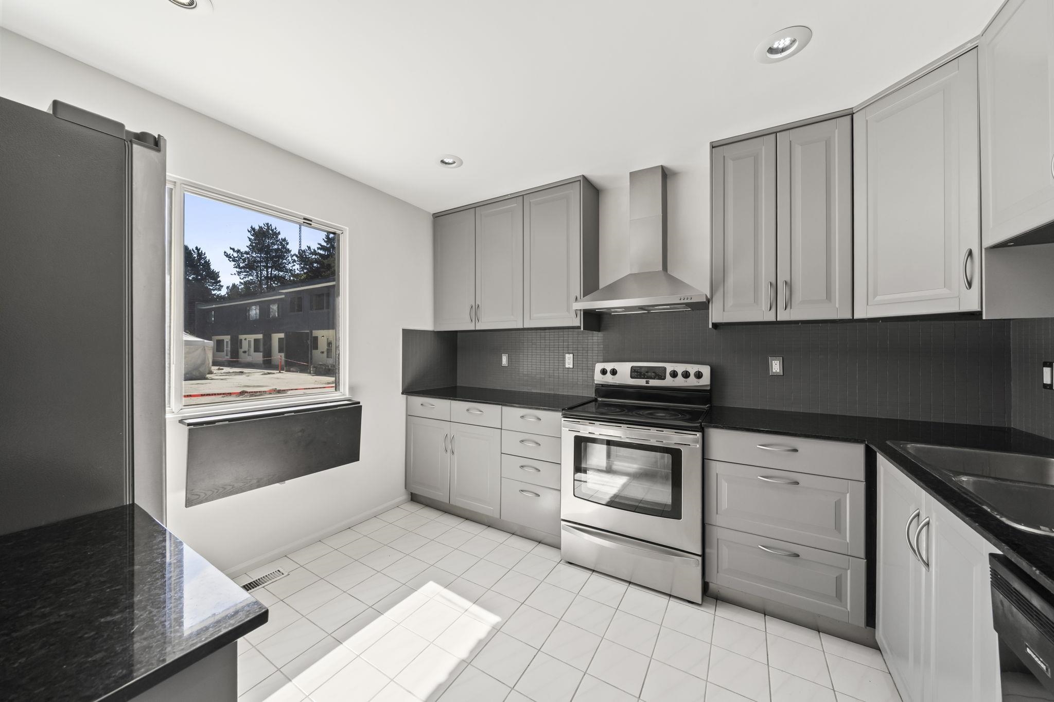 Additional image 4 of 7326 Capistrano Drive, Burnaby, BC, V5A 1P8