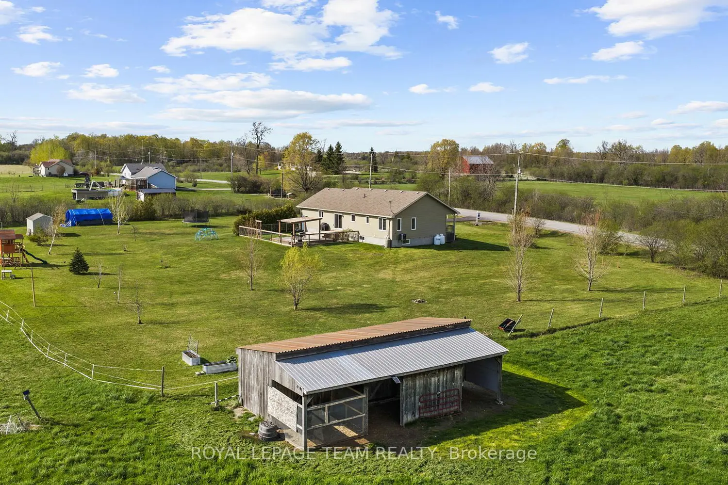 Additional image 11 of 1289 Rideau River Road