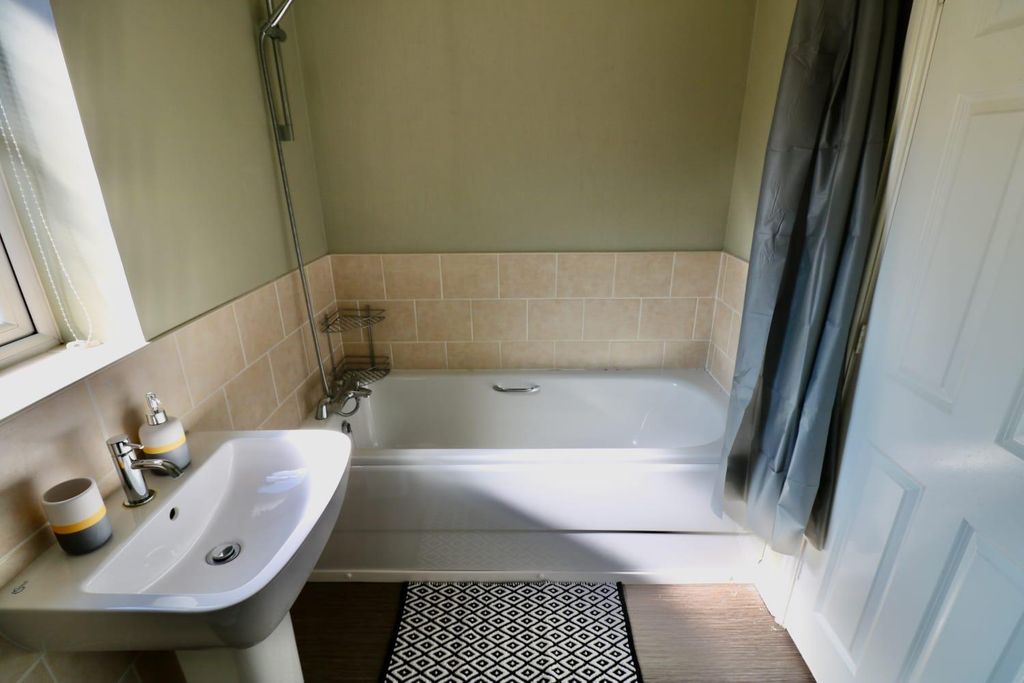 Additional image 6 of 3 bed end terrace house to rentNorham Drive, Amble NE65