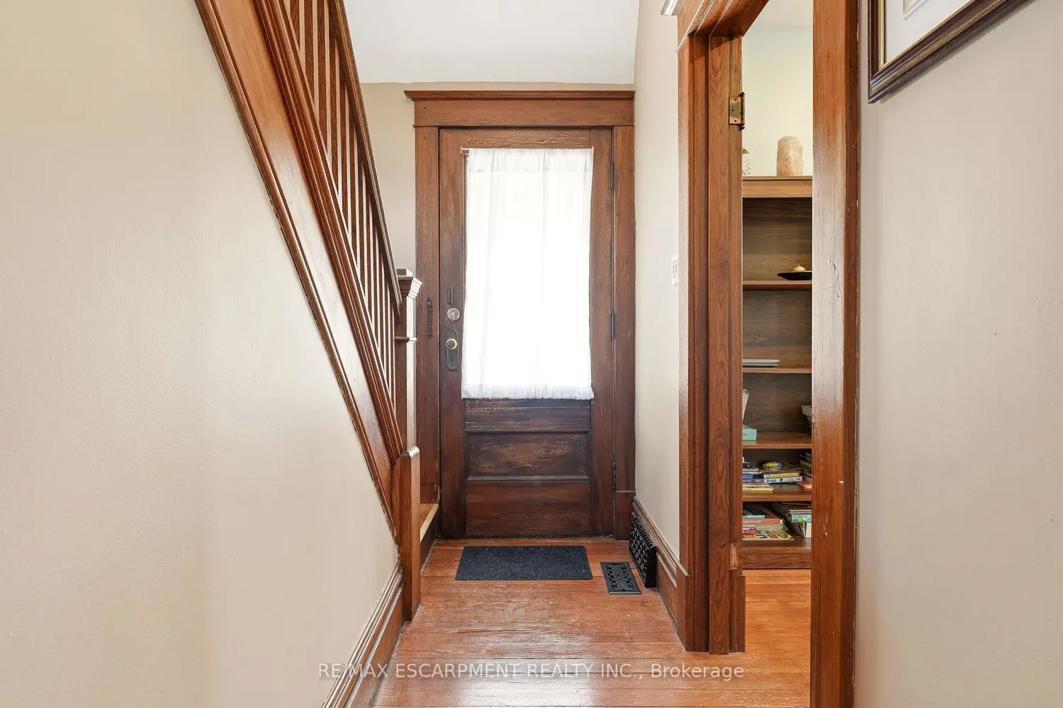 Additional image 7 of 2090 Haldibrook Road