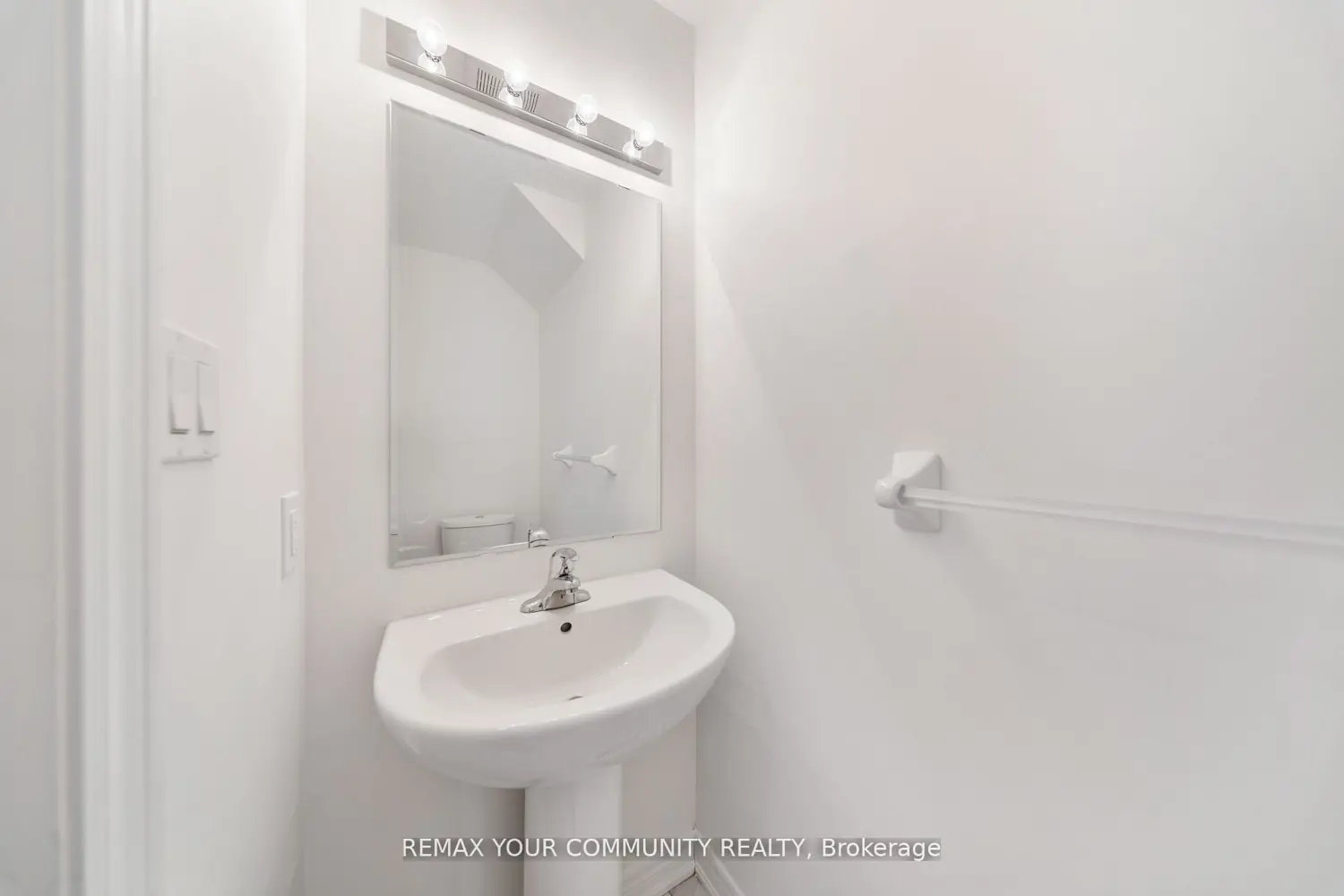 Additional image 13 of 727 Potawatomi Crescent