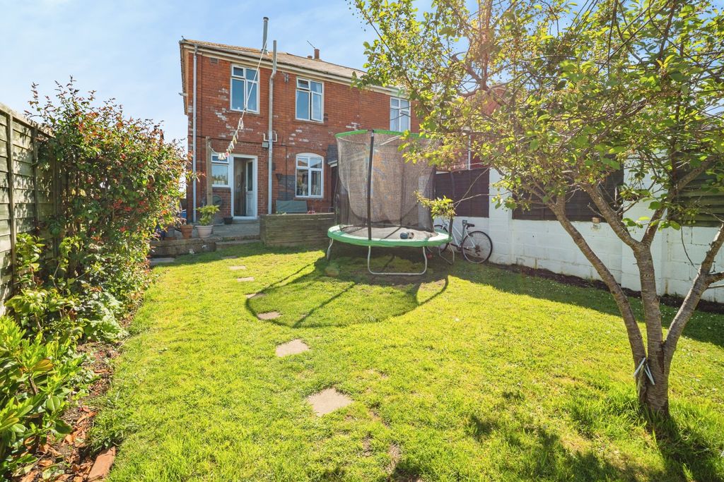 Additional image 10 of 2 bed terraced house for saleBradford Road, Weymouth DT4