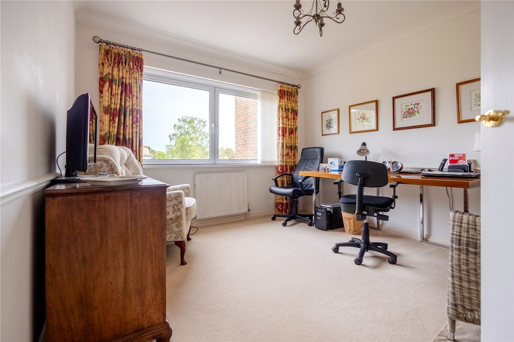 Additional image 18 of 3 bed flat for saleLilliput Road, Poole, Dorset BH14