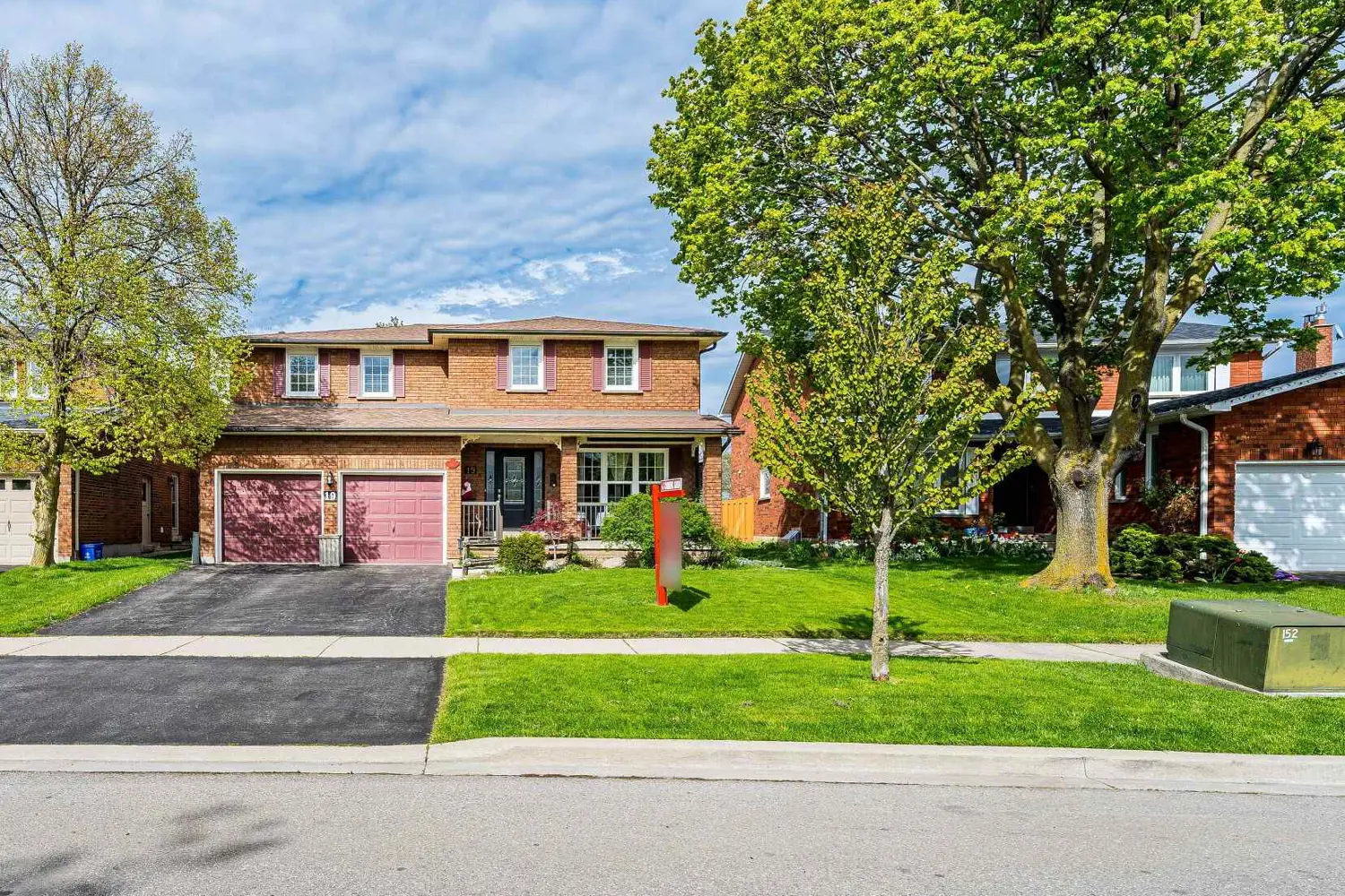 19 Mossbank Drive