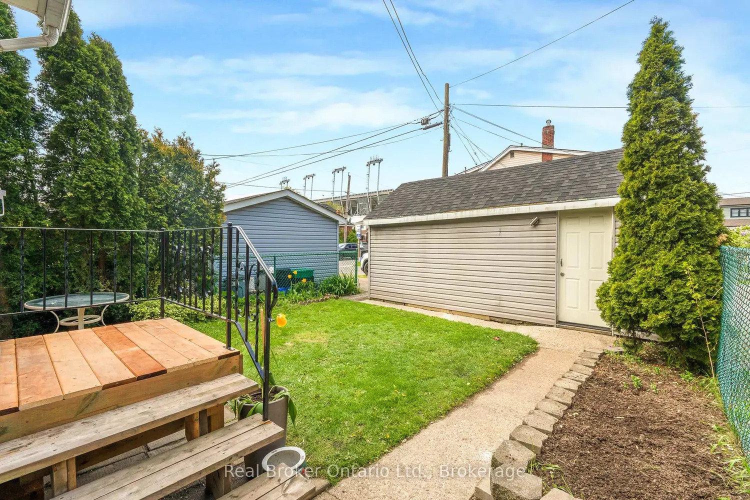 Additional image 17 of 153 Gage Avenue