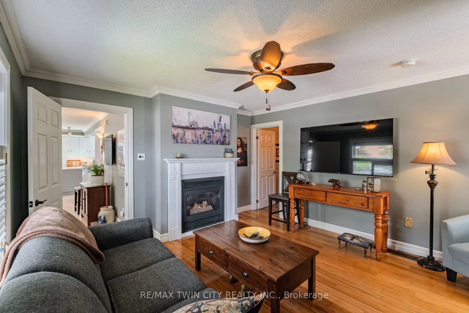 Additional image 11 of 36 Crandell Avenue