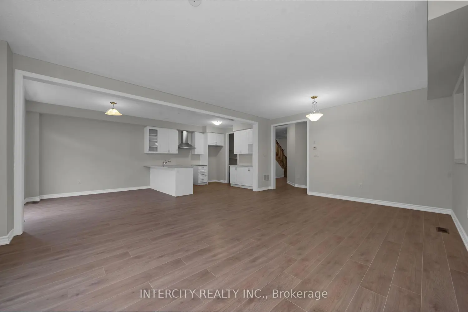 Additional image 6 of 130 Molozzi Street