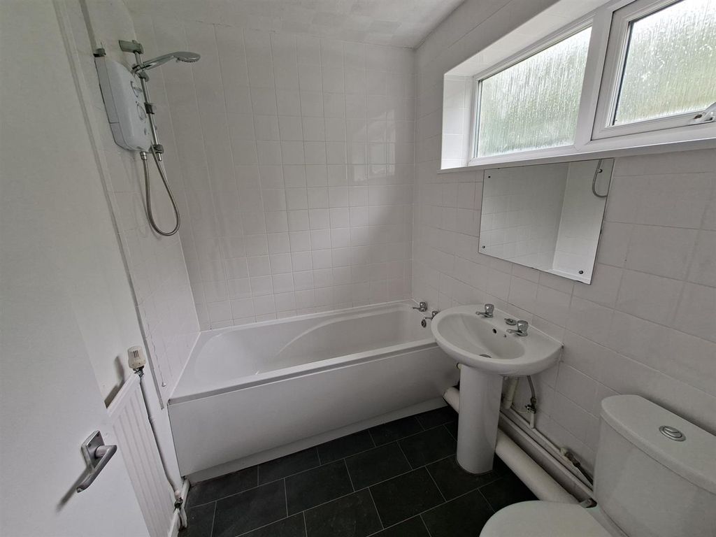 Additional image 9 of 3 bed terraced house to rentBenland, Bretton, Peterborough PE3