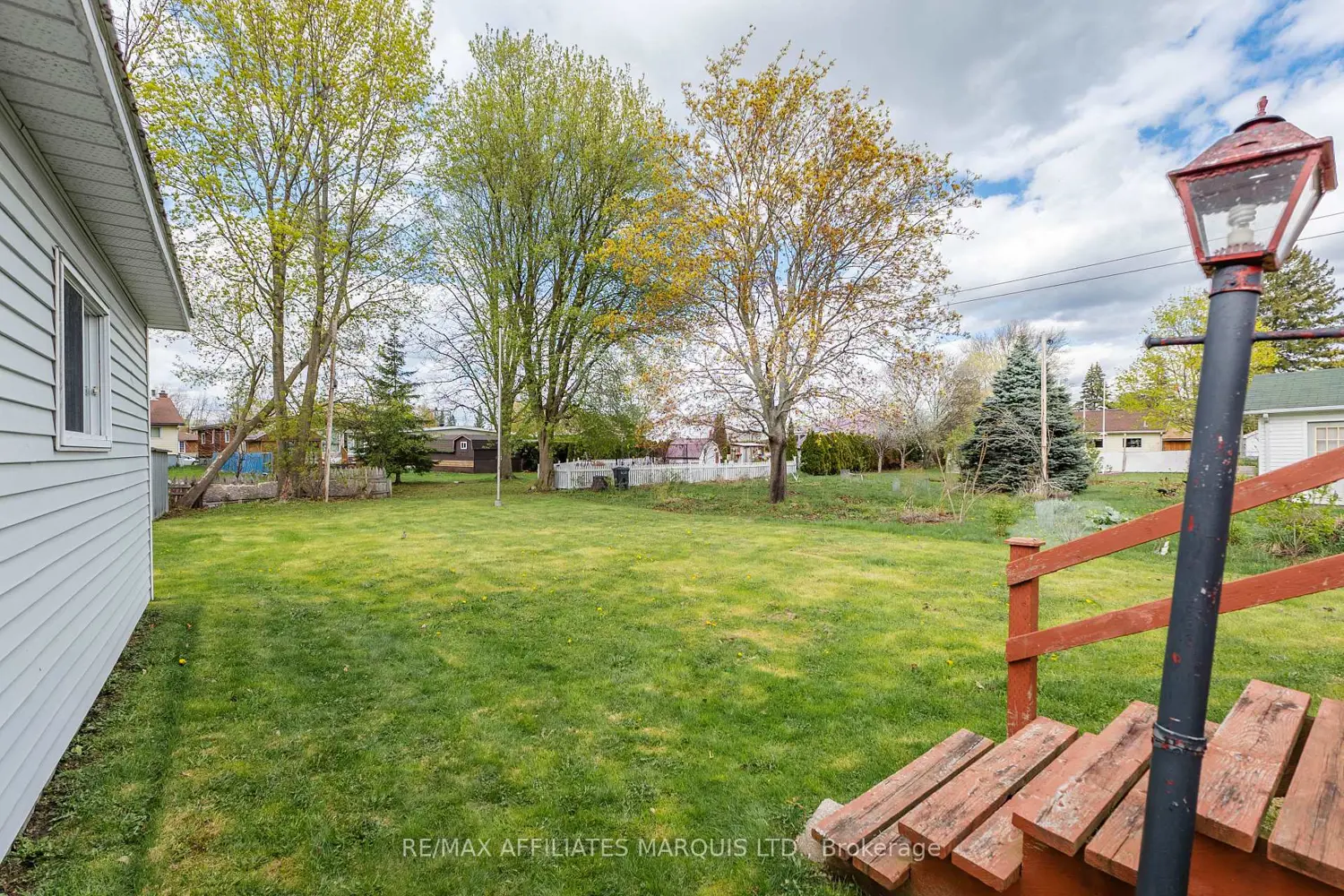 Additional image 16 of 1009 Leonard Avenue