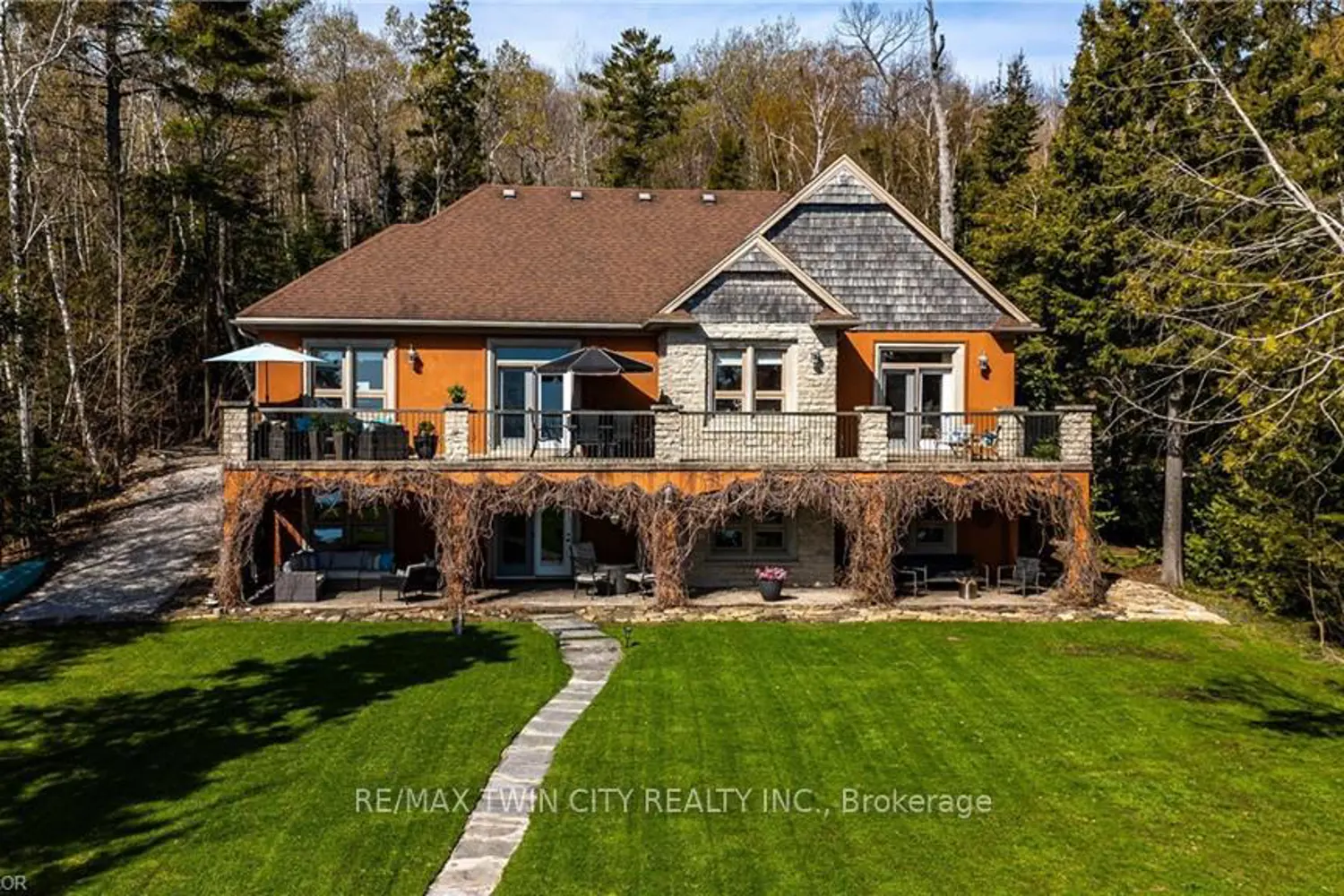 504617 Grey Road 1