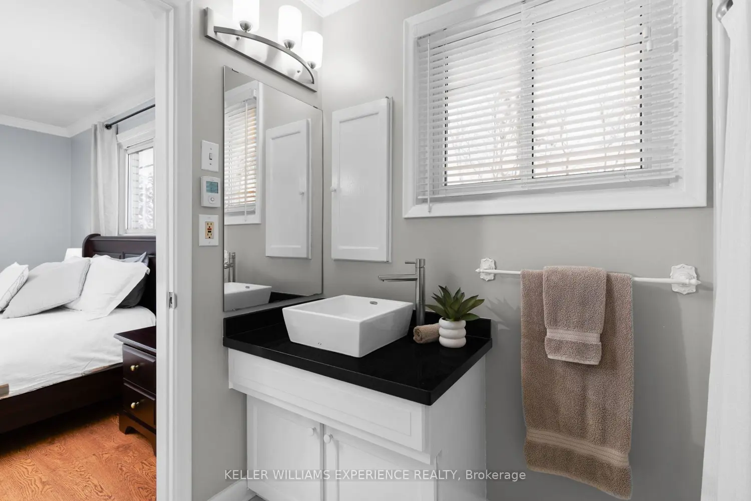Additional image 8 of 27 Ottaway Avenue
