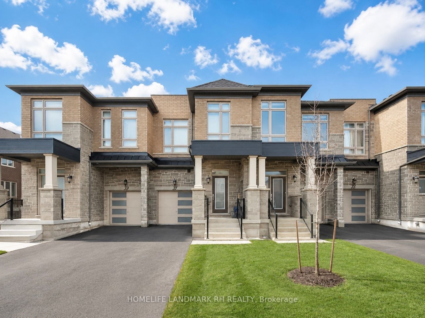 37 Schmeltzer Crescent, Richmond Hill, ON, L4E 1K9