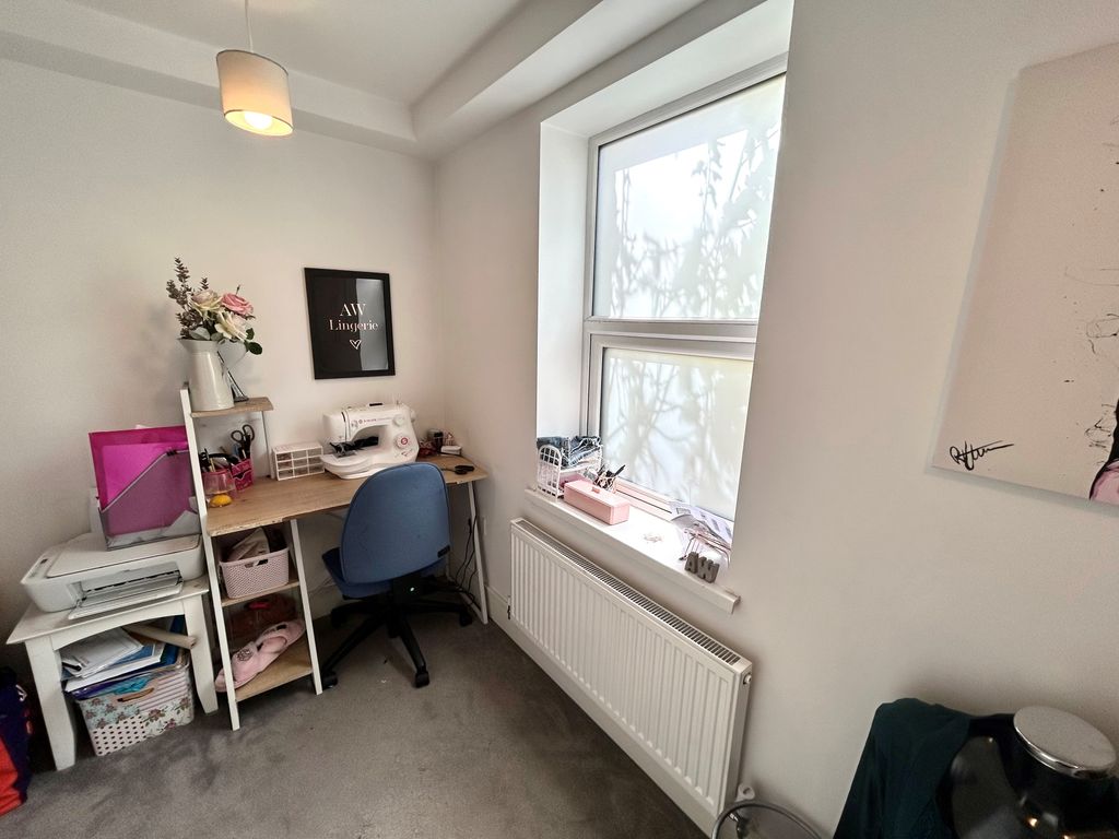 Additional image 13 of 3 bed property to rentPlassey Street, Penarth CF64
