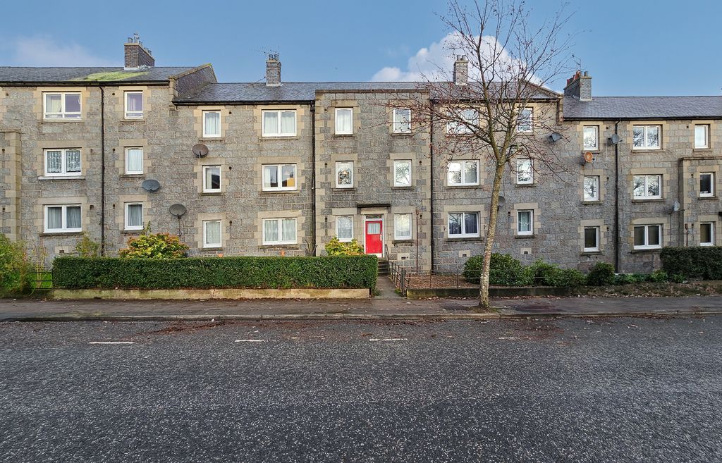 3 bed flat to rentWillowbank Road Flat D, Aberdeen AB11