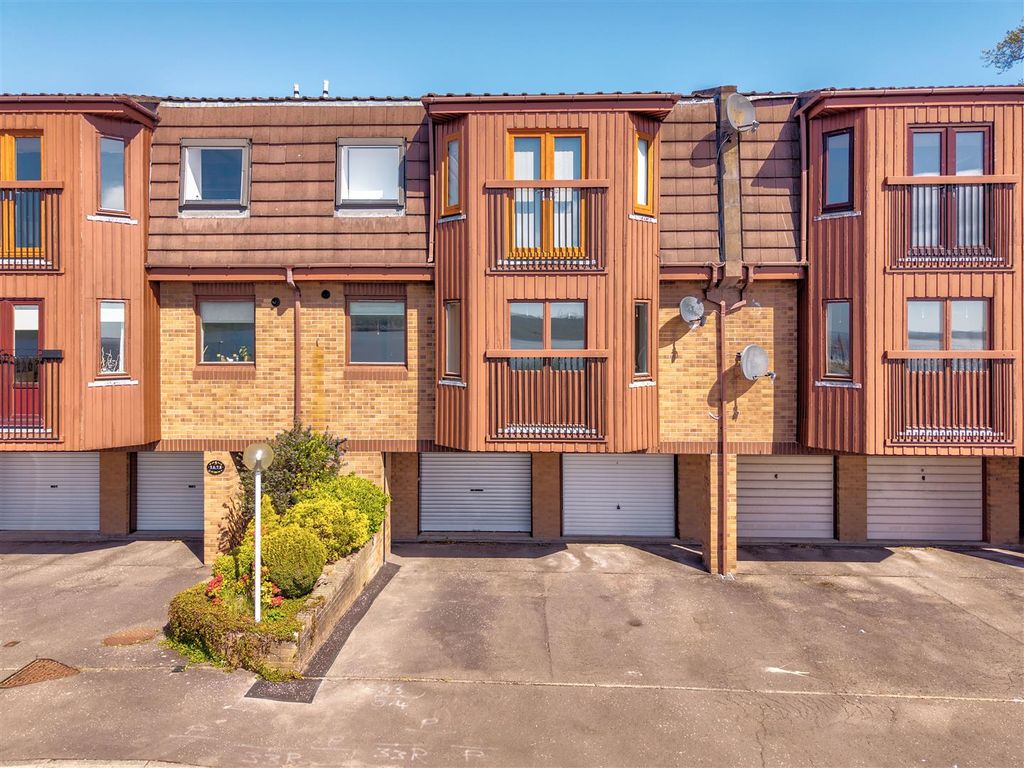 2 bed flat for saleOgilvie Court, Broughty Ferry, Dundee DD5