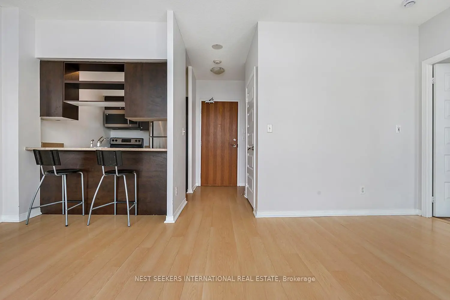 Additional image 4 of 215 Queen Street 2309