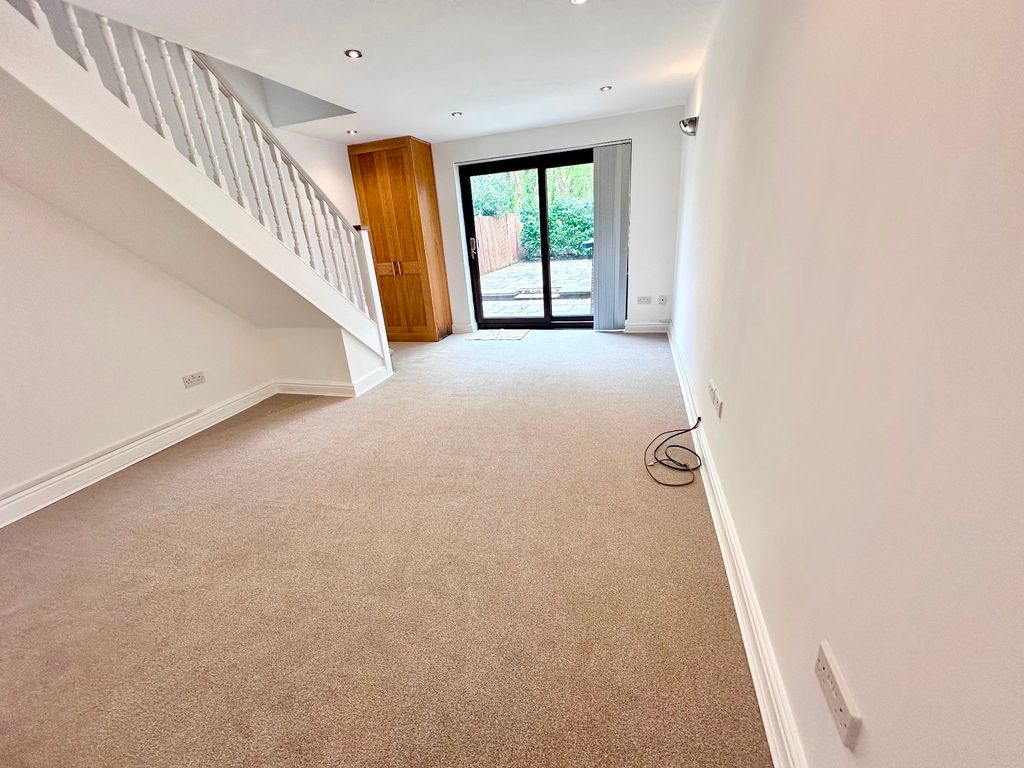 Additional image 5 of 2 bed semi-detached house to rentForge Close, Caerleon, Newport NP18