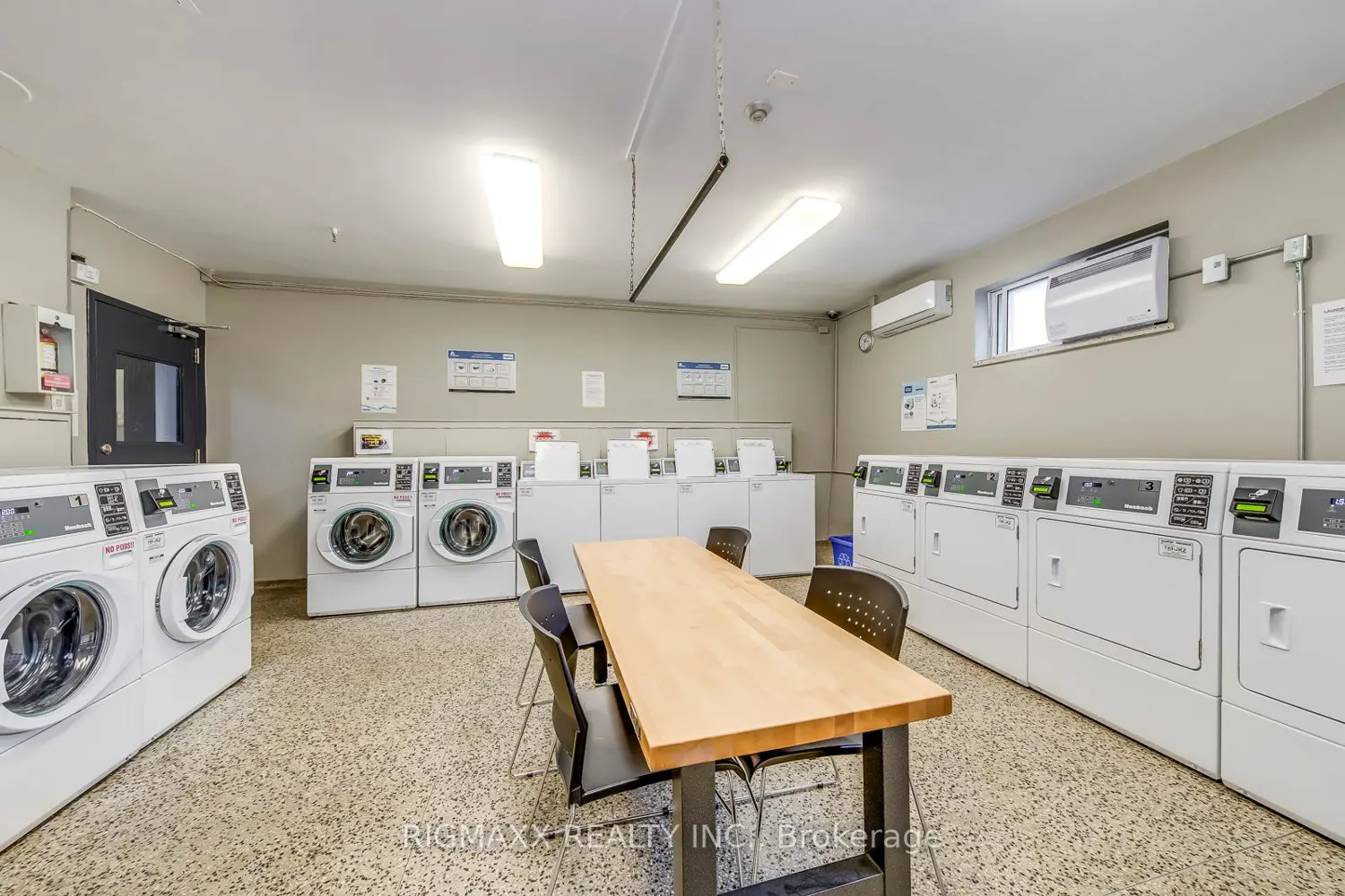 Additional image 20 of 1660 Bloor Street 801